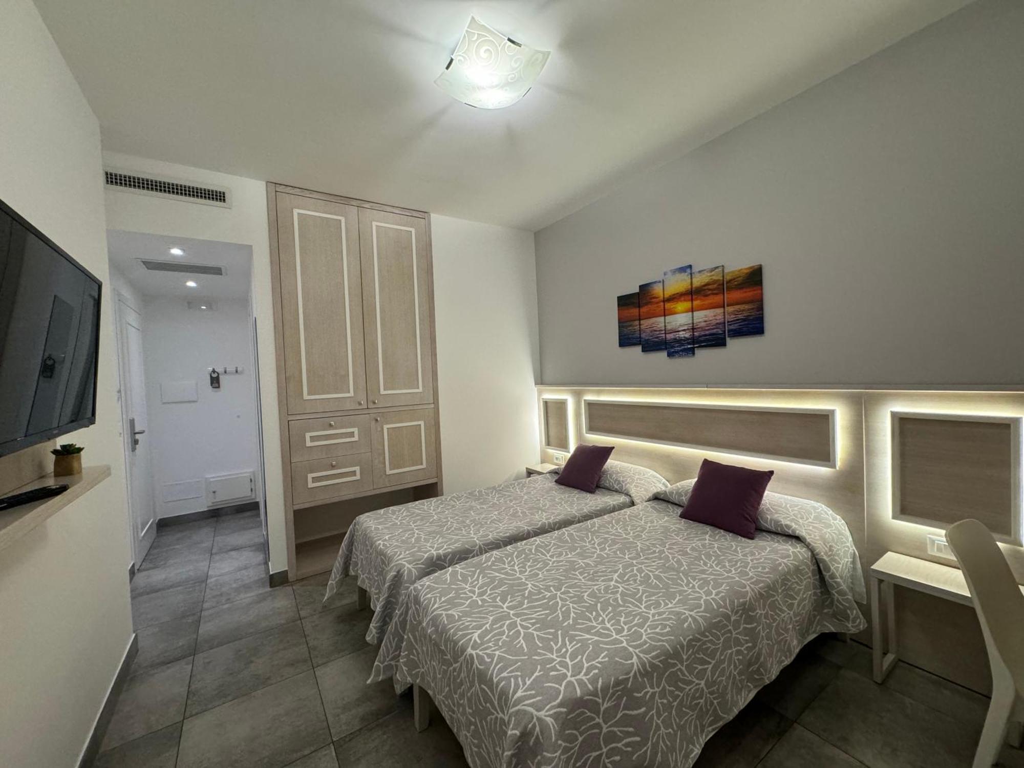 B&B Holiday Tropea Bagian luar foto