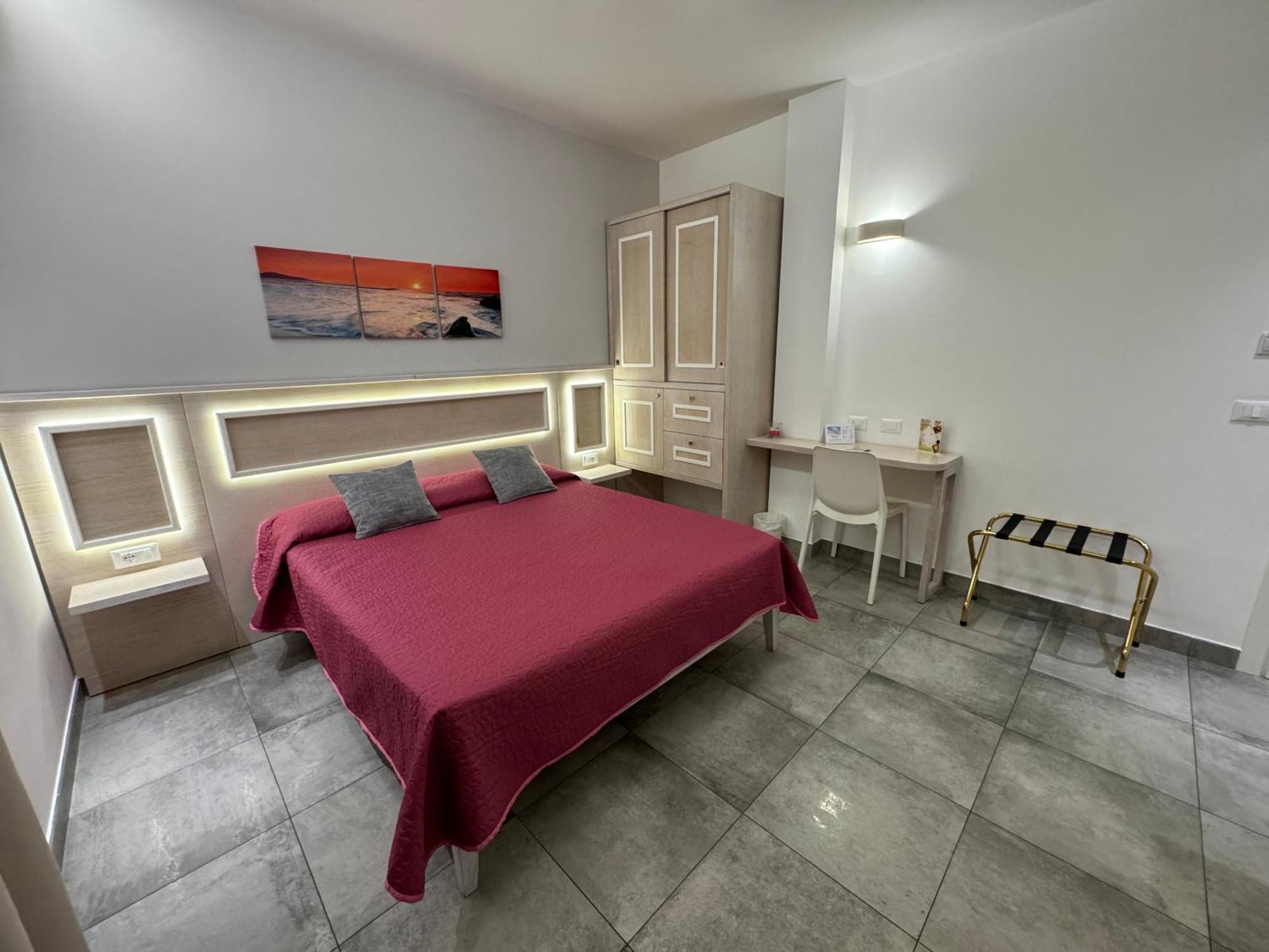 B&B Holiday Tropea Bagian luar foto