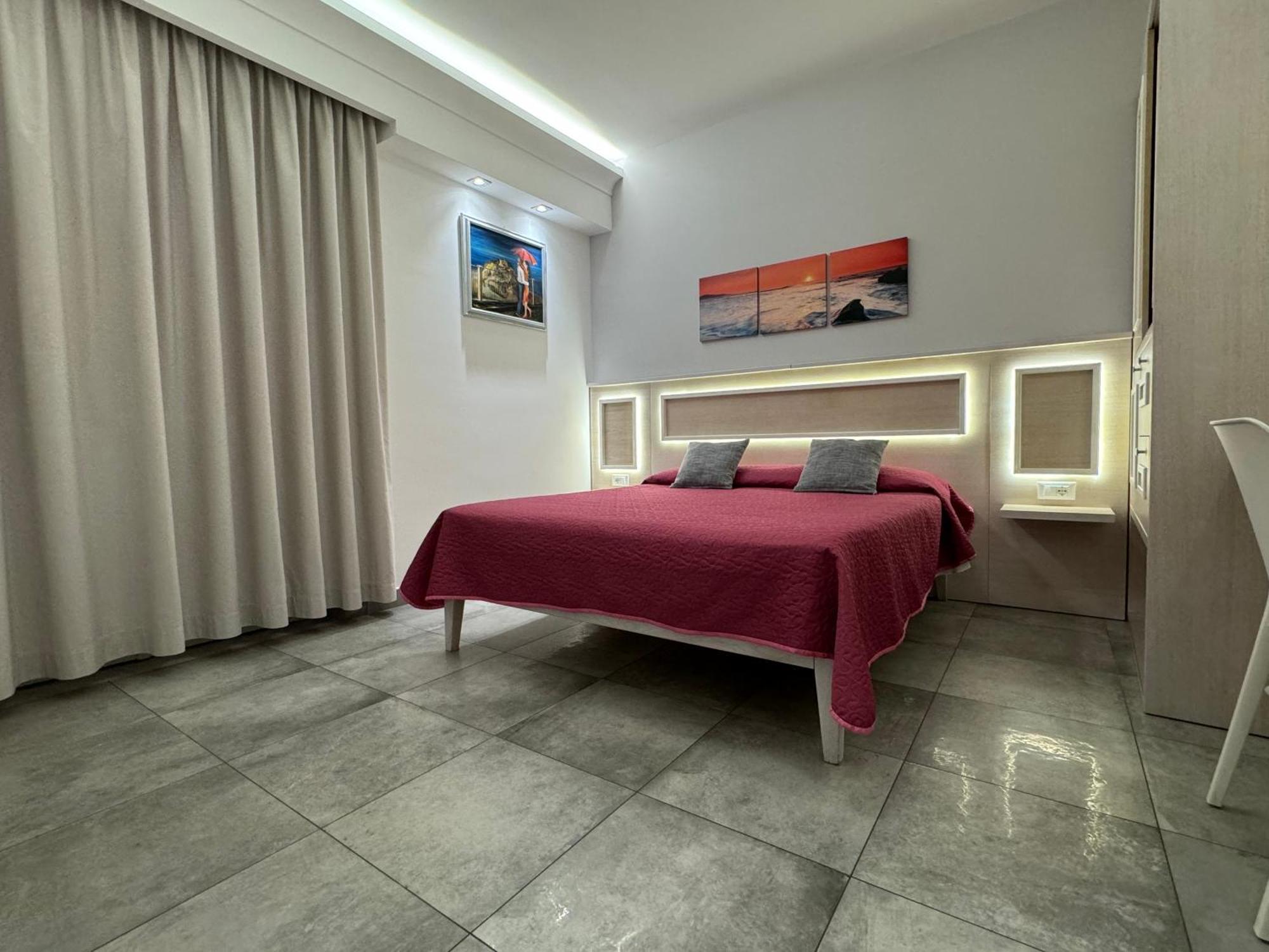 B&B Holiday Tropea Bagian luar foto